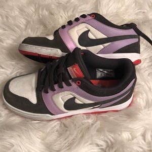 Nike Air women’s shoes